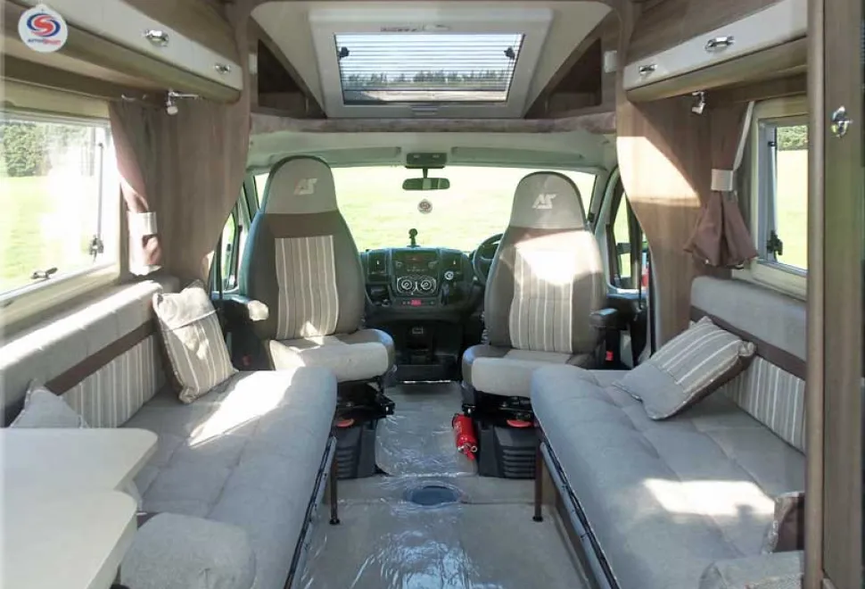 Auto-Sleepers Broadway EK TB LP Peugeot Boxer 2018