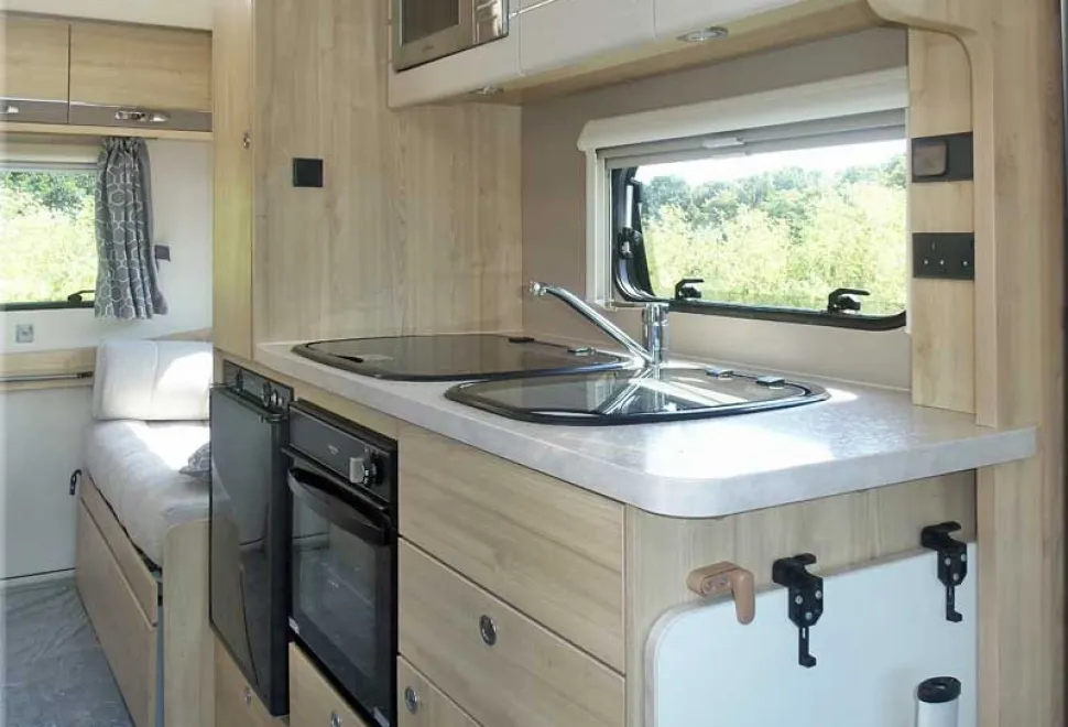 Elddis Accordo 135 Peugeot Boxer 2017