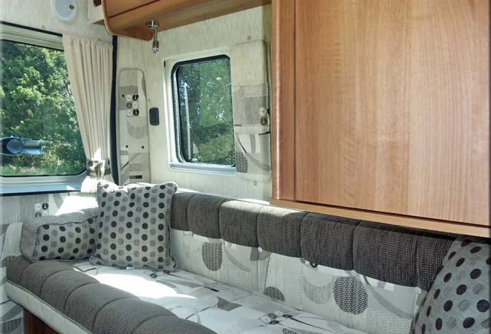 Auto-Sleepers Warwick Duo Peugeot Boxer 2013