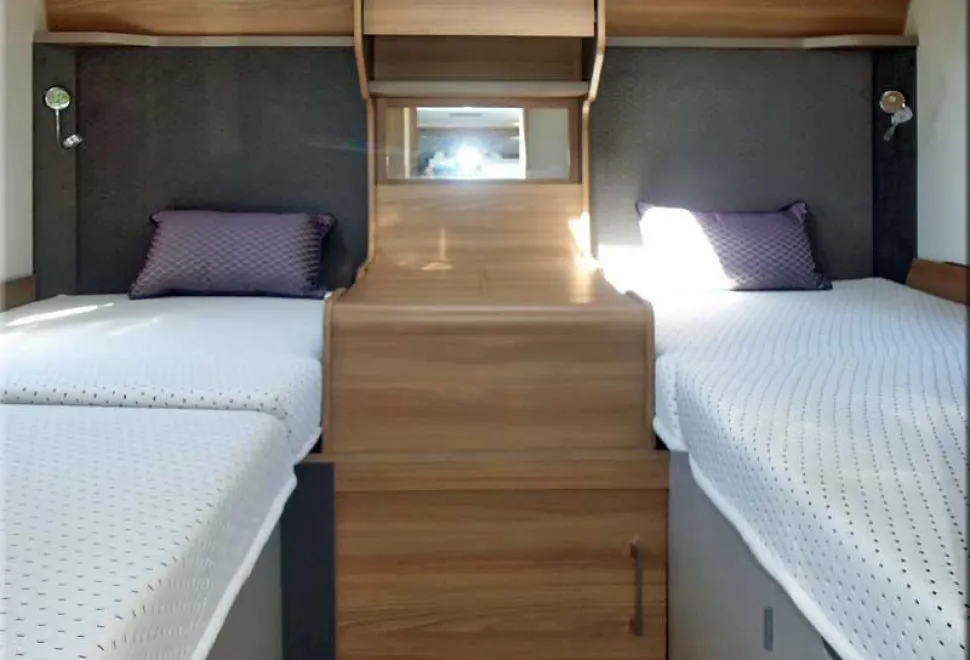 Bailey Adamo 75-4T Ford Transit EcoBlue 2023