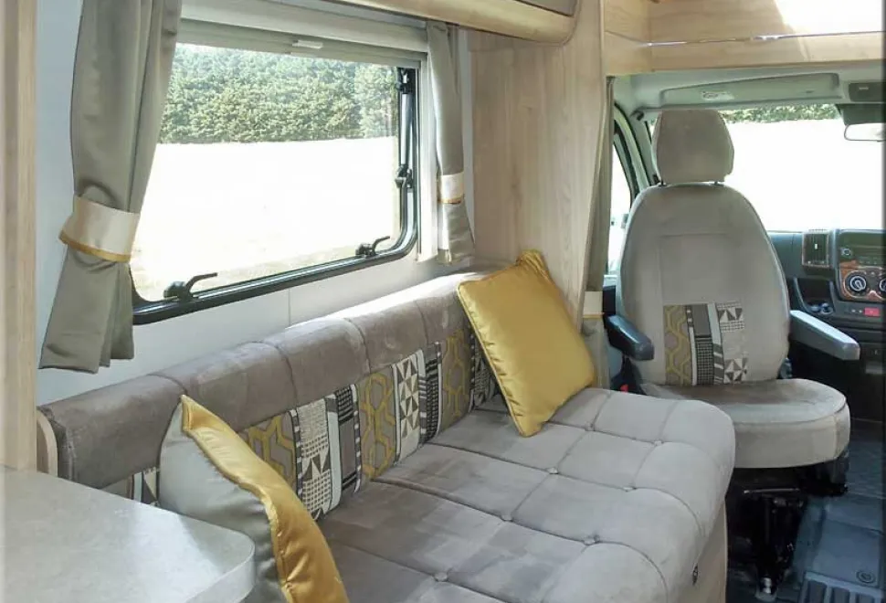 Elddis Autoquest 115 Evolution Peugeot Boxer 2016