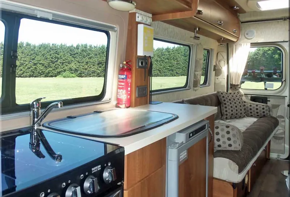 Auto-Sleepers Warwick Duo Peugeot Boxer 2013