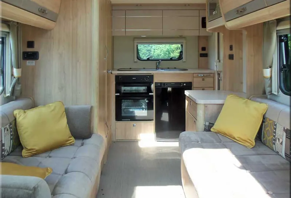 Elddis Autoquest 115 Evolution Peugeot Boxer 2016