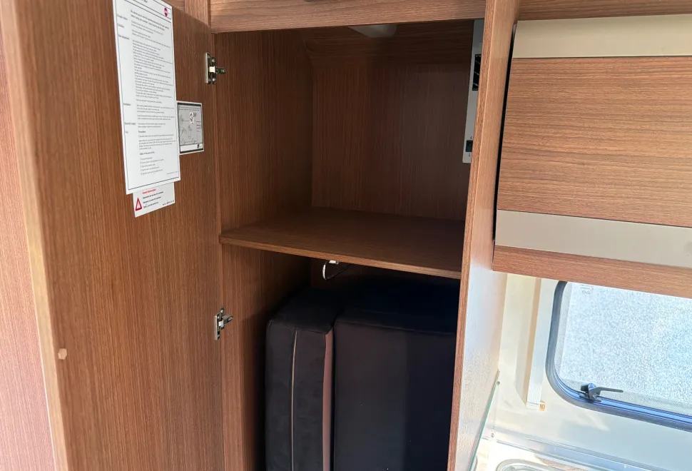 Burstner Nexxo T660  2012