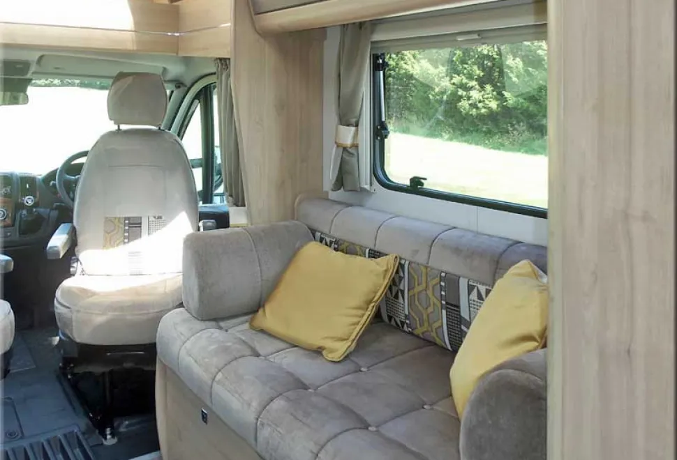 Elddis Autoquest 115 Evolution Peugeot Boxer 2016
