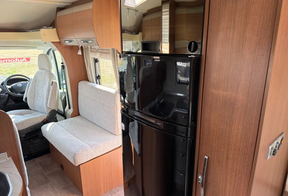 Burstner Nexxo T660  2012