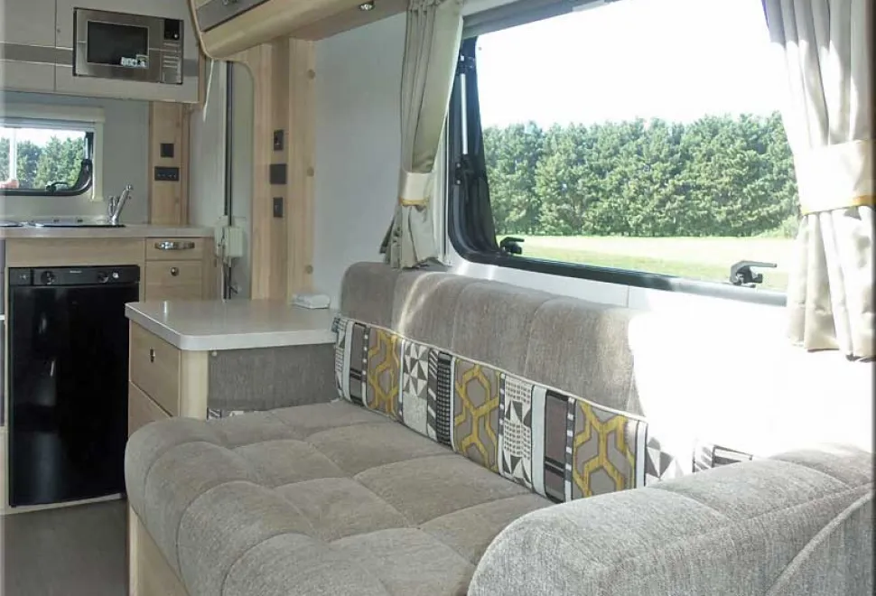 Elddis Autoquest 115 Evolution Peugeot Boxer 2017