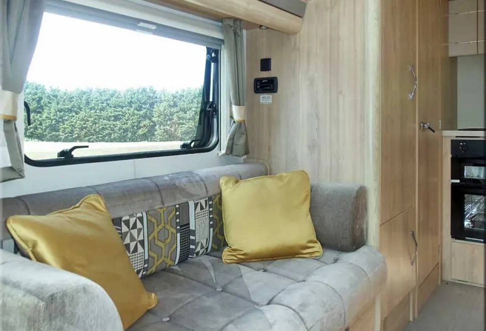 Elddis Autoquest 115 Evolution Peugeot Boxer 2016