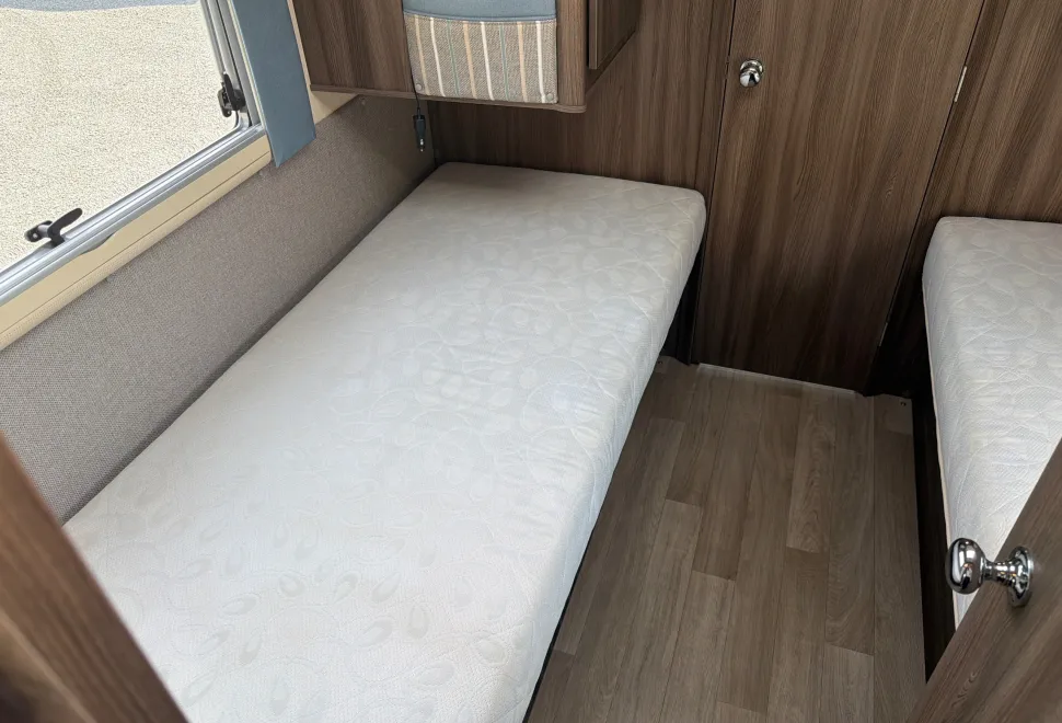Auto-Sleepers Burford Duo Mercedes Benz Sprinter 2017