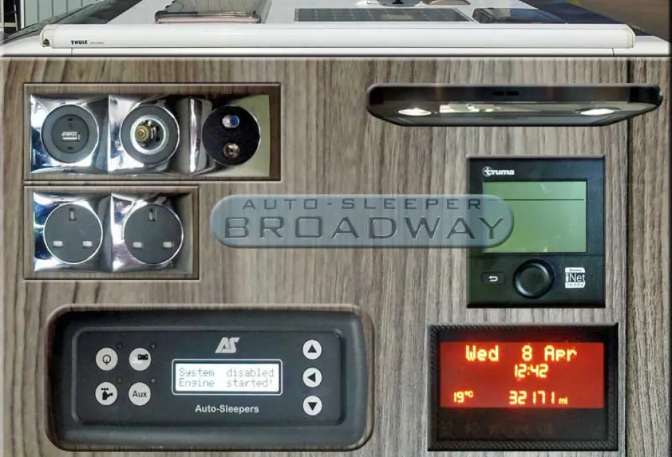 Auto-Sleepers Broadway EK TB LP Peugeot Boxer 2018