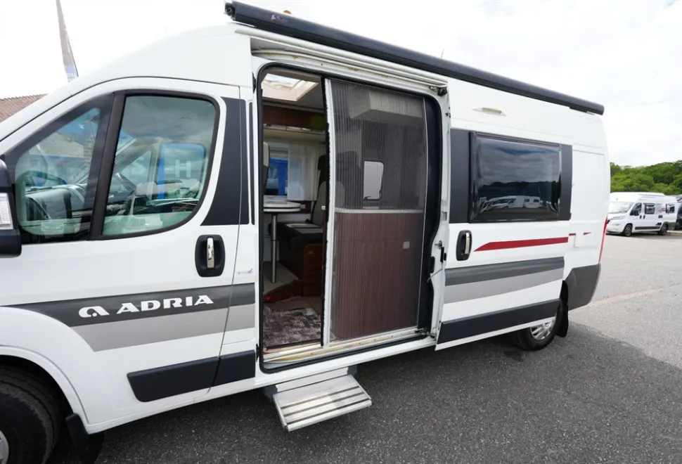 Adria Twin 600 SP 2015
