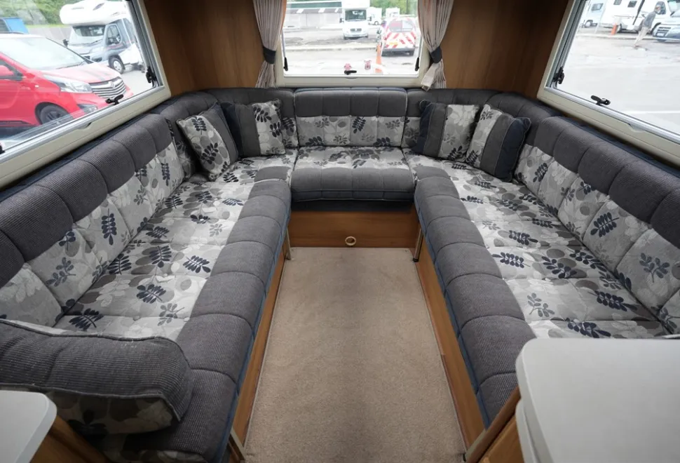 Auto-Sleepers Berkshire  2012