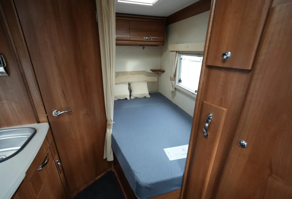 Auto-Sleepers Cotswold  2011