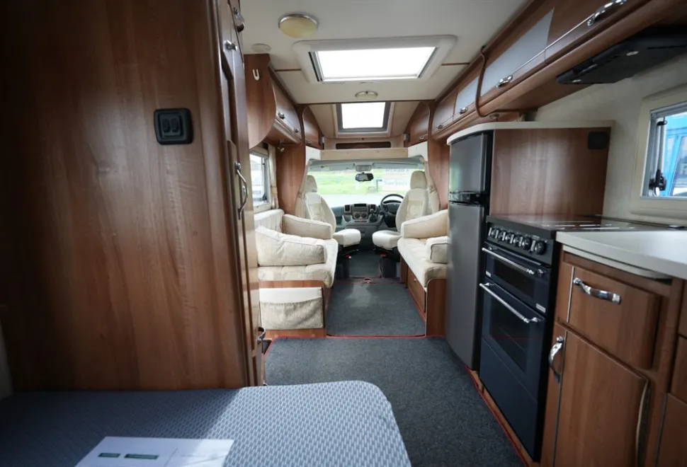 Auto-Sleepers Cotswold  2011