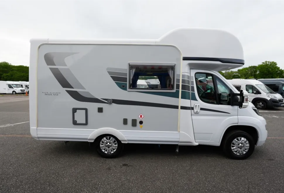 Auto-Sleepers Nuevo ES 2019