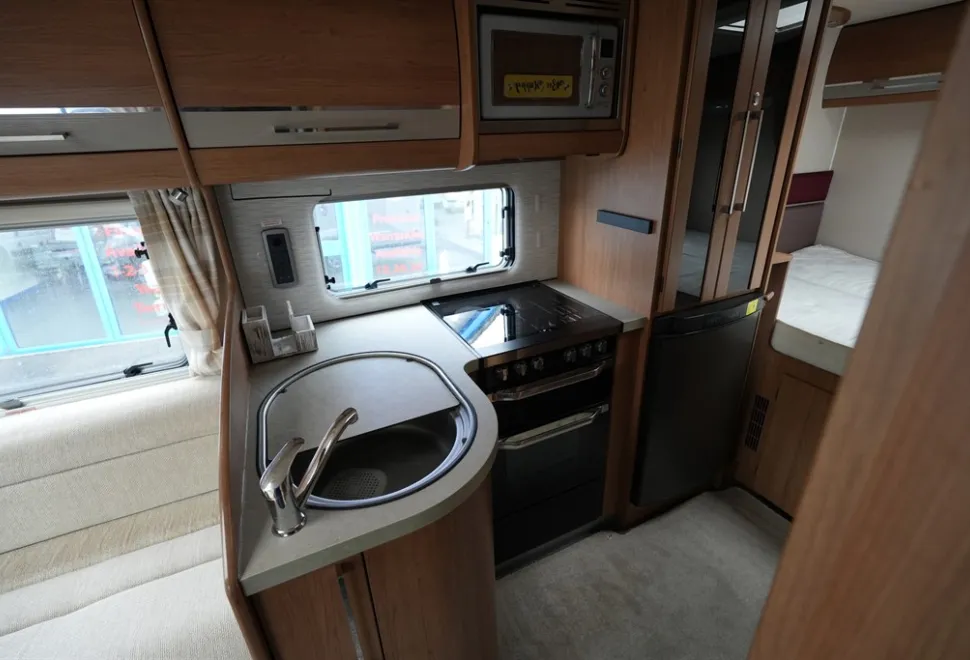 Autotrail Apache 632 2015