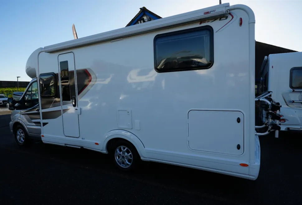 Autotrail F-Line F70  2022