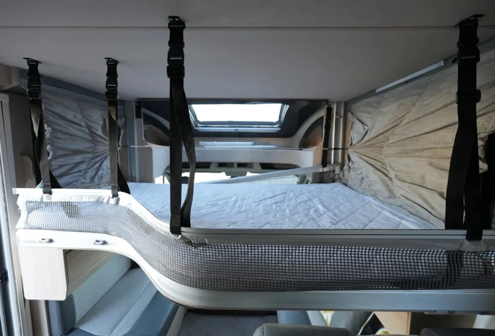 Autotrail F-Line F70  2022