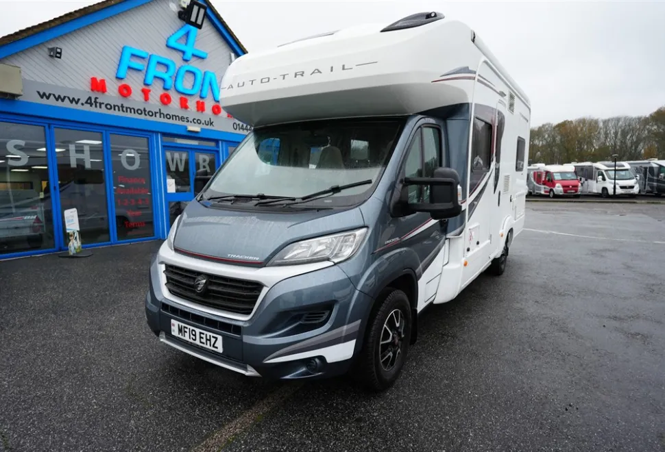 Autotrail Tracker FB  2019