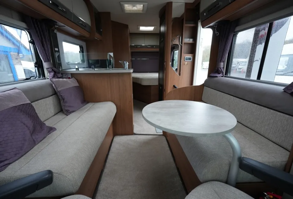 Autotrail Tracker FB  2019