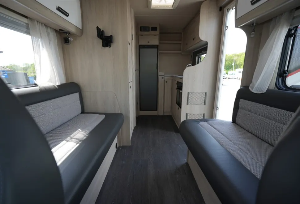 Autotrail F-Line F62  2020