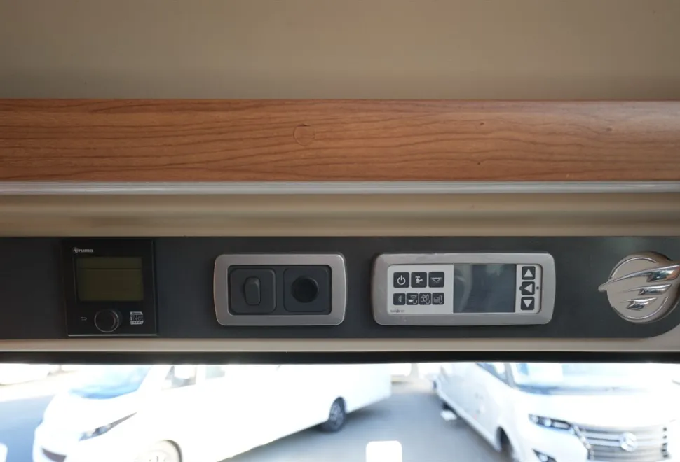 Autotrail V-Line 600 2014