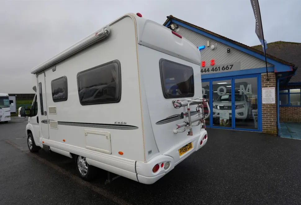 Bessacarr E460  2008