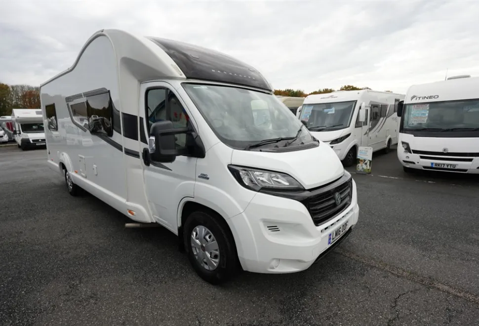 Bessacarr E496  2016