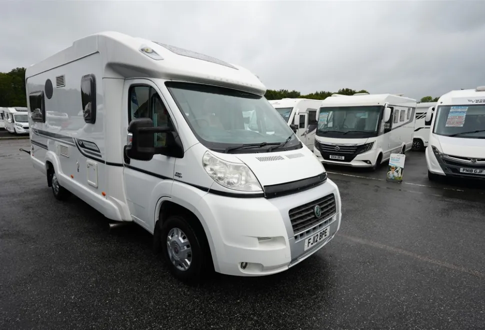Bessacarr E520  2012