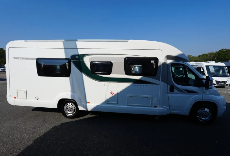 Bessacarr E572  2012
