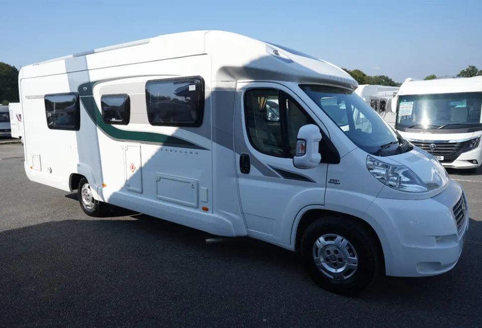 Bessacarr E572  2012