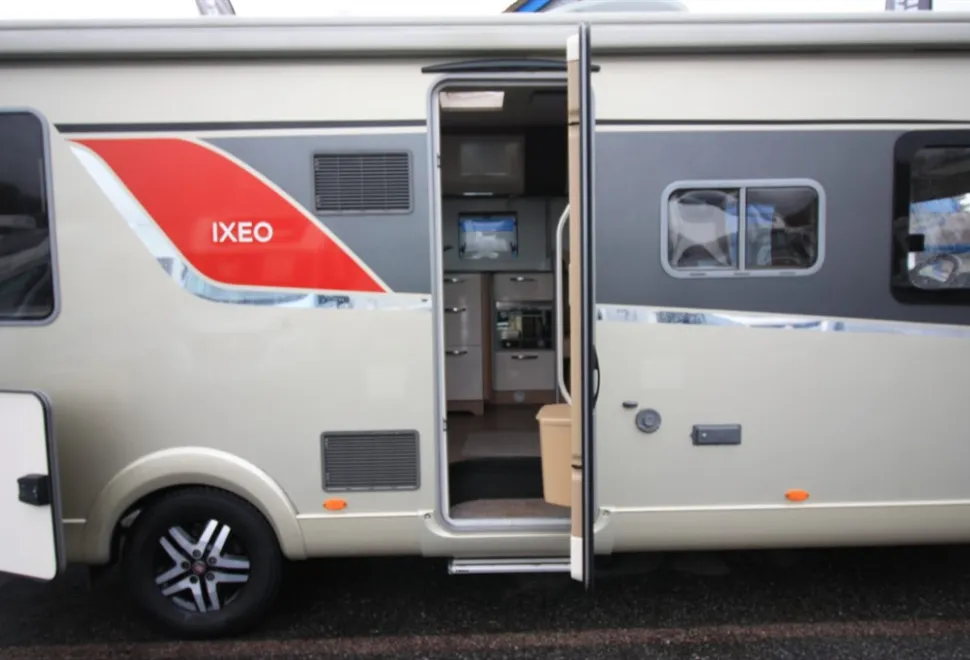 Burstner Ixeo i 736 2018