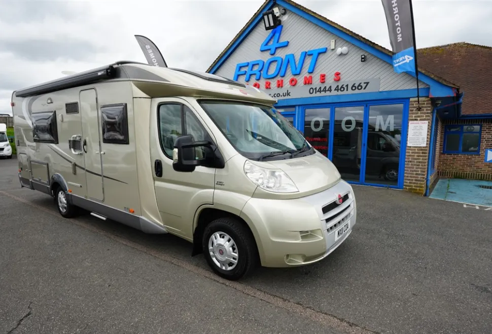 Burstner Nexxo T720 2011
