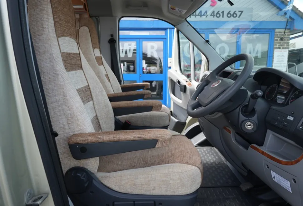 Burstner Nexxo T720 2011