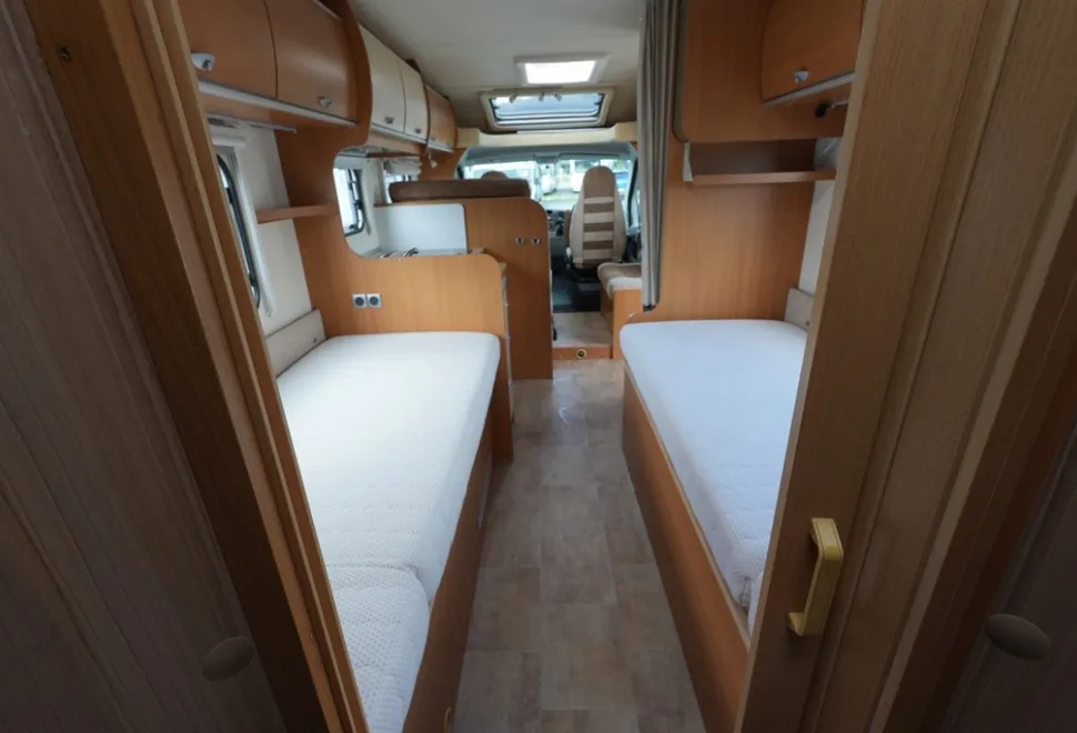 Burstner Nexxo T720 2011