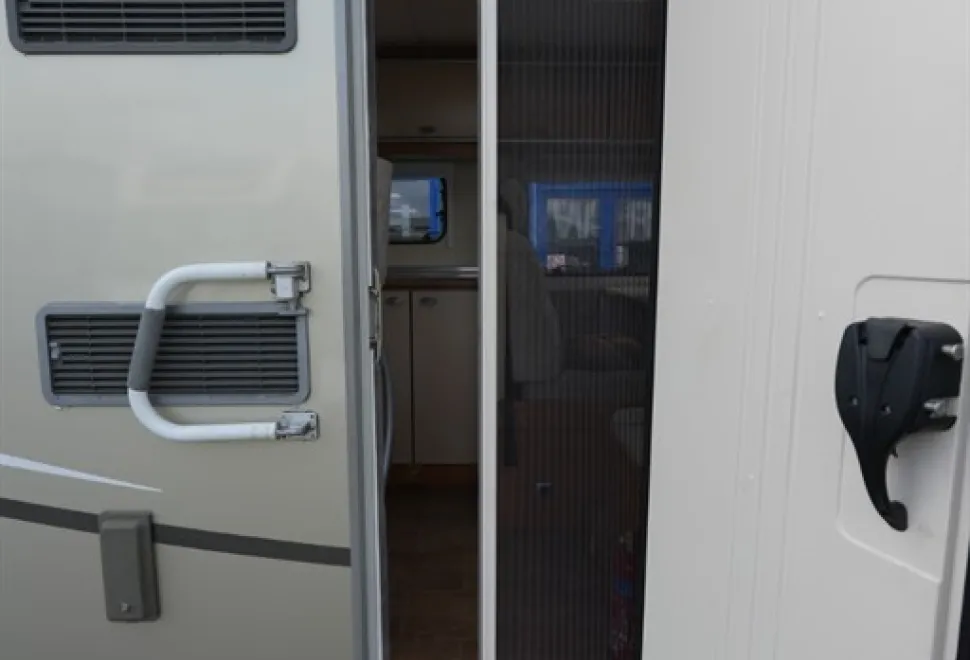 Burstner Nexxo T720 2011
