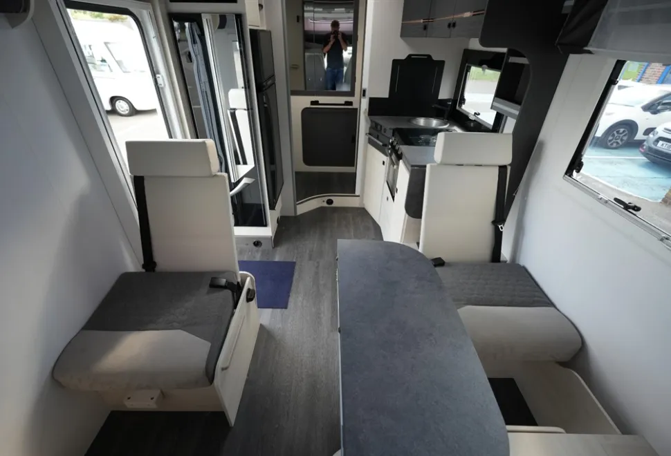 Chausson Titanium 640 PREMIUM 2022