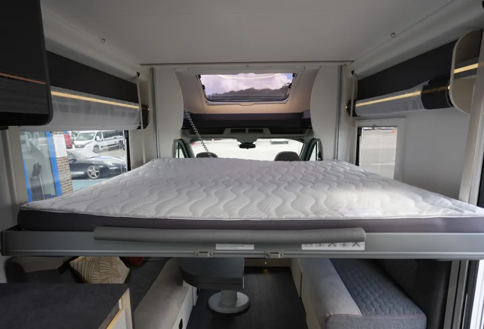 Chausson Titanium 640 PREMIUM 2022