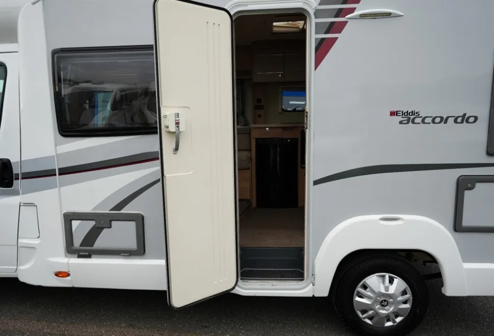 Elddis Accordo 105 2016