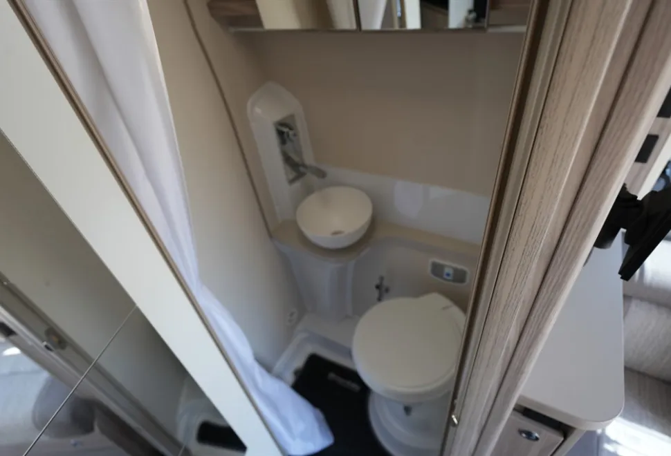 Elddis Evolution CV40 2021