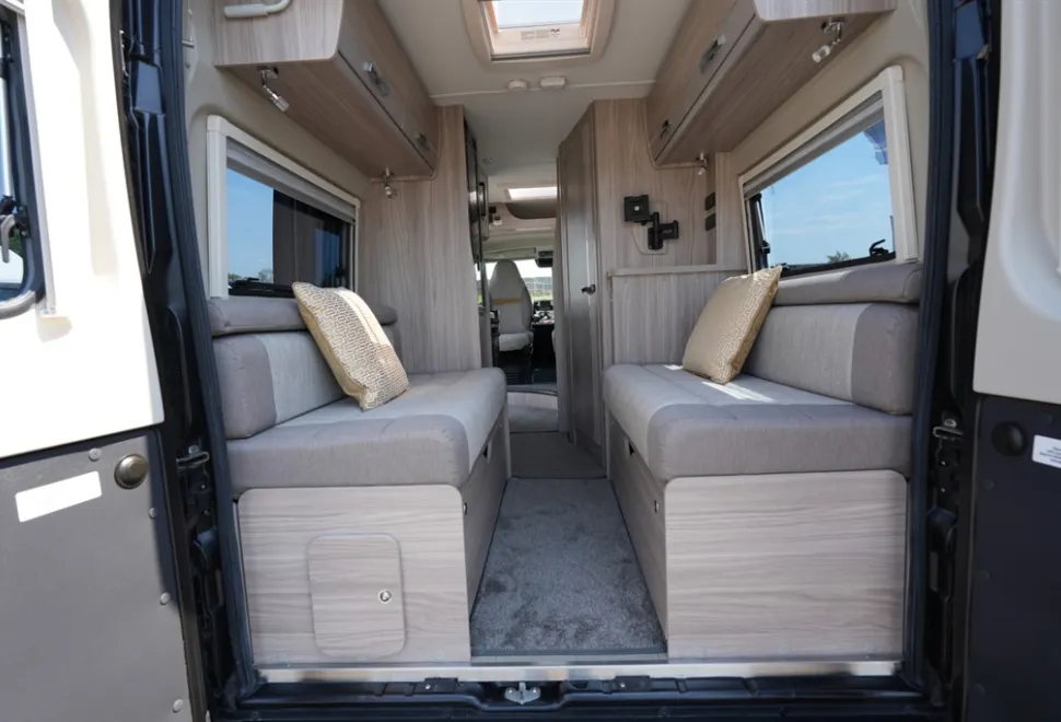 Elddis Evolution CV40 2021