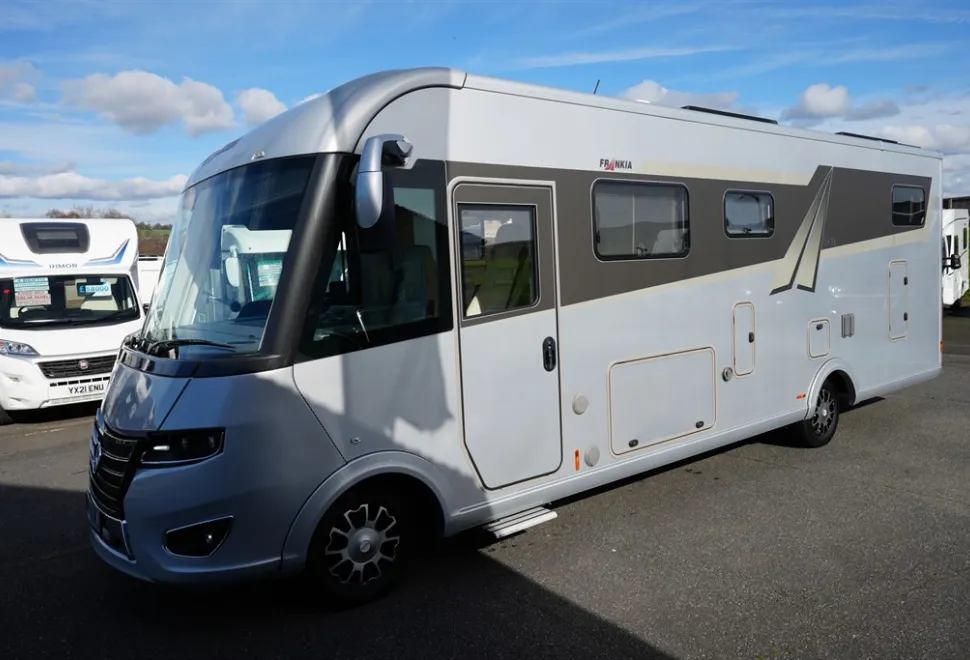 Frankia  PLATIN GD i8400 2021