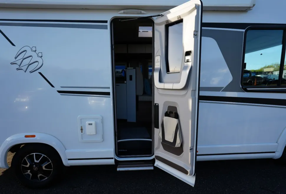 Knaus Live I 700 MEG 2020