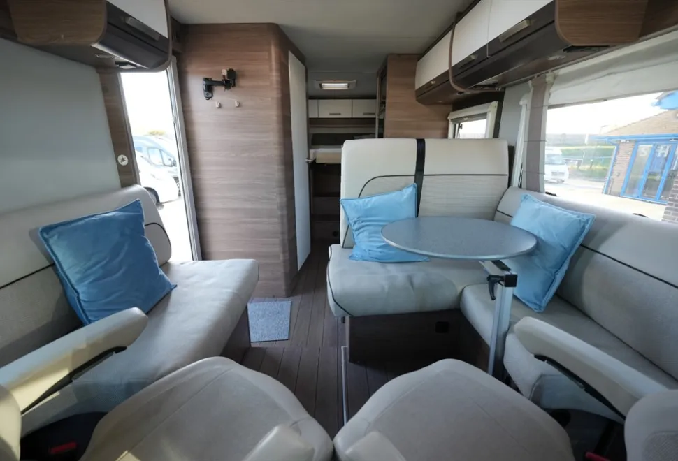 Knaus Live I 700 MEG 2020