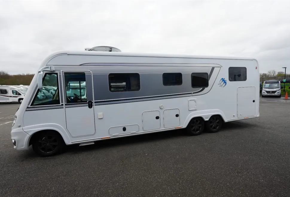 Knaus Sun i 900 LEG 2018