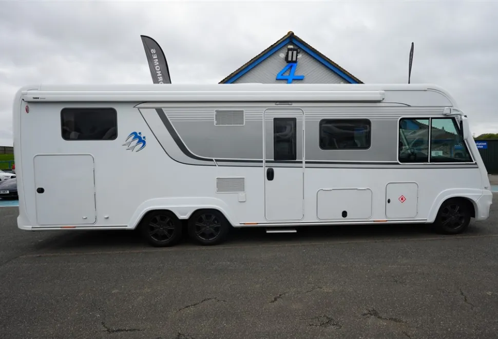 Knaus Sun i 900 LEG 2018