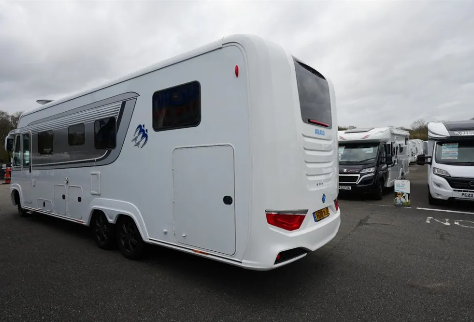Knaus Sun i 900 LEG 2018