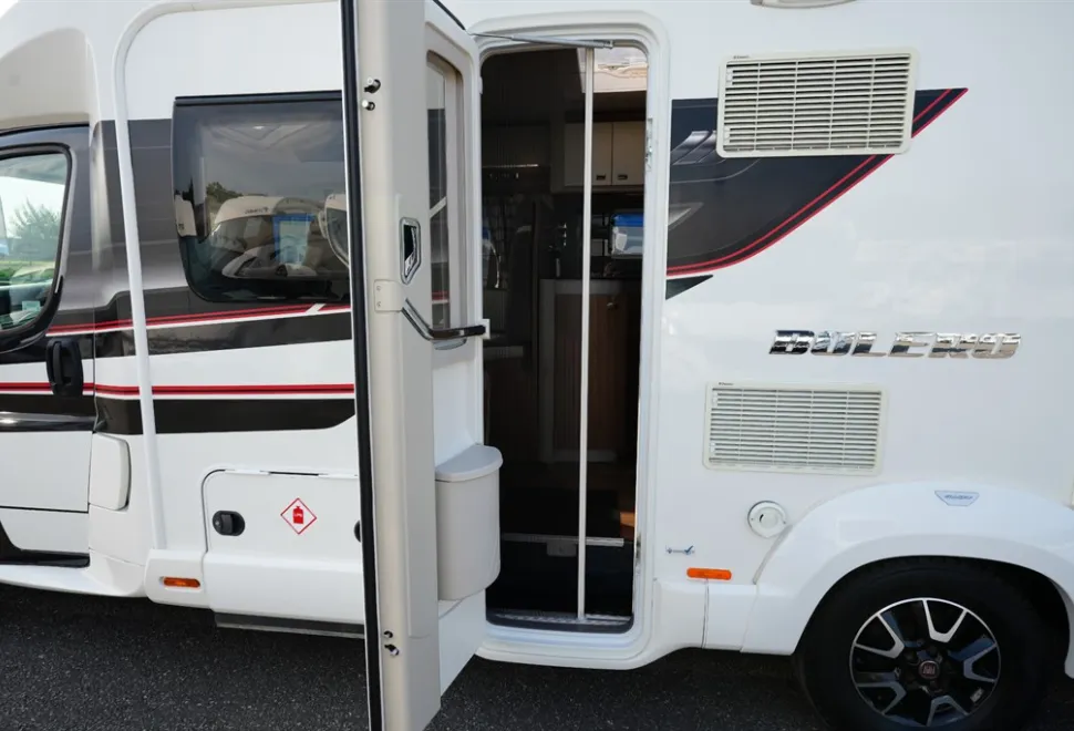 Swift Bolero 684 FB 2016
