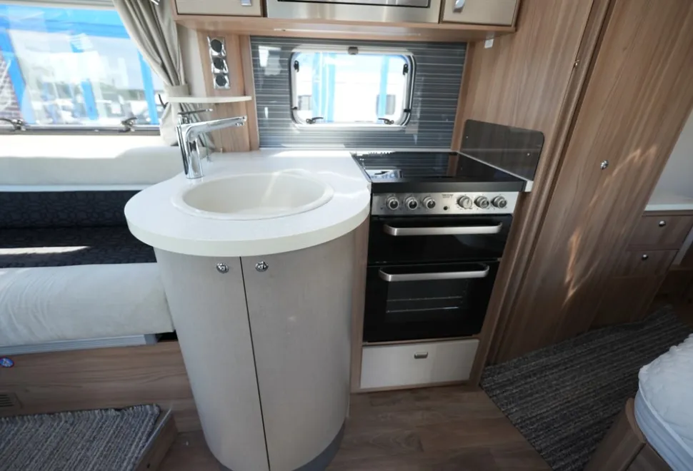 Swift Bolero 722 FB BLACK EDITION 2014