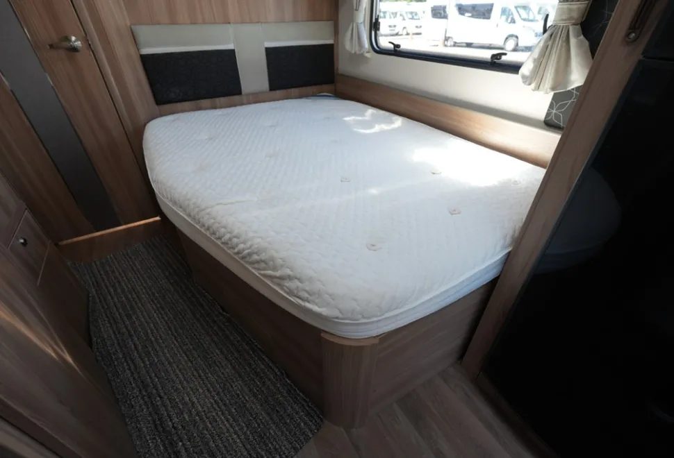 Swift Bolero 722 FB BLACK EDITION 2014
